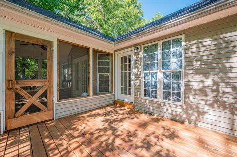 262 Morse Elm Loop Waleska GA 30183