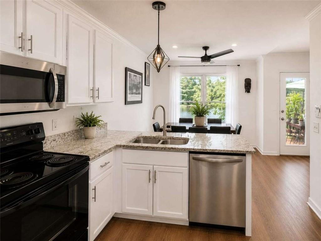 7953 Woodlake Drive Riverdale GA 30274