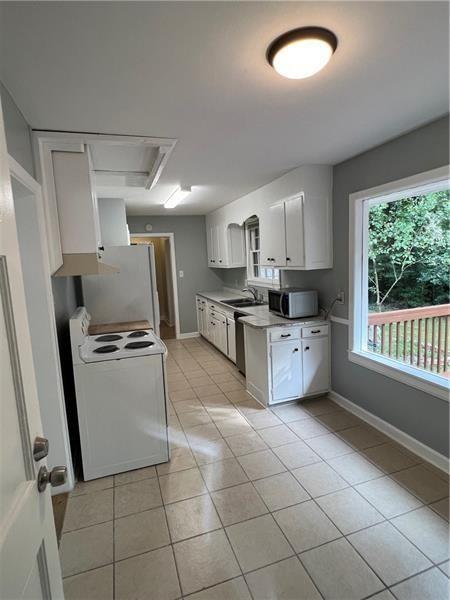 2042 East Roxboro Road Atlanta GA 30324
