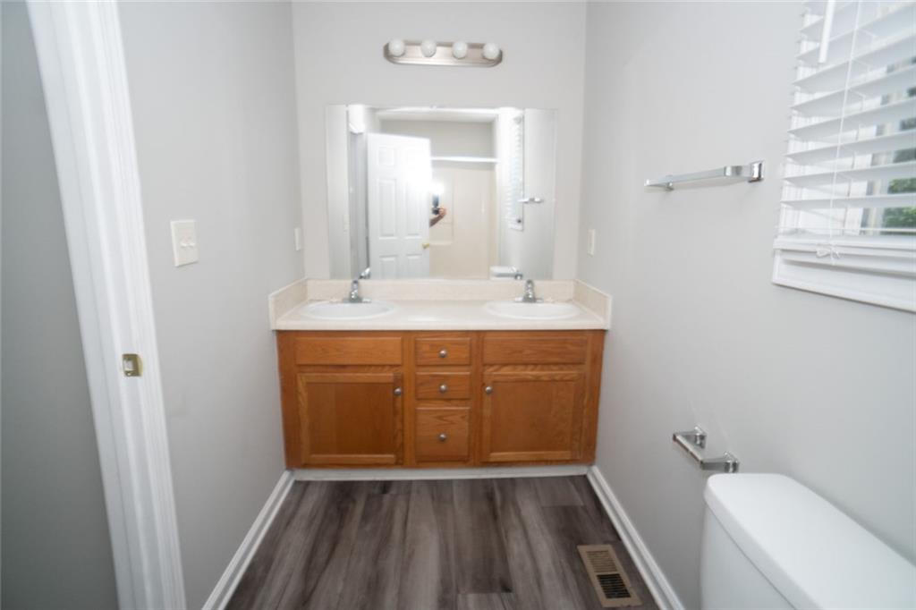 52 Fieldstone Court Temple GA 30179