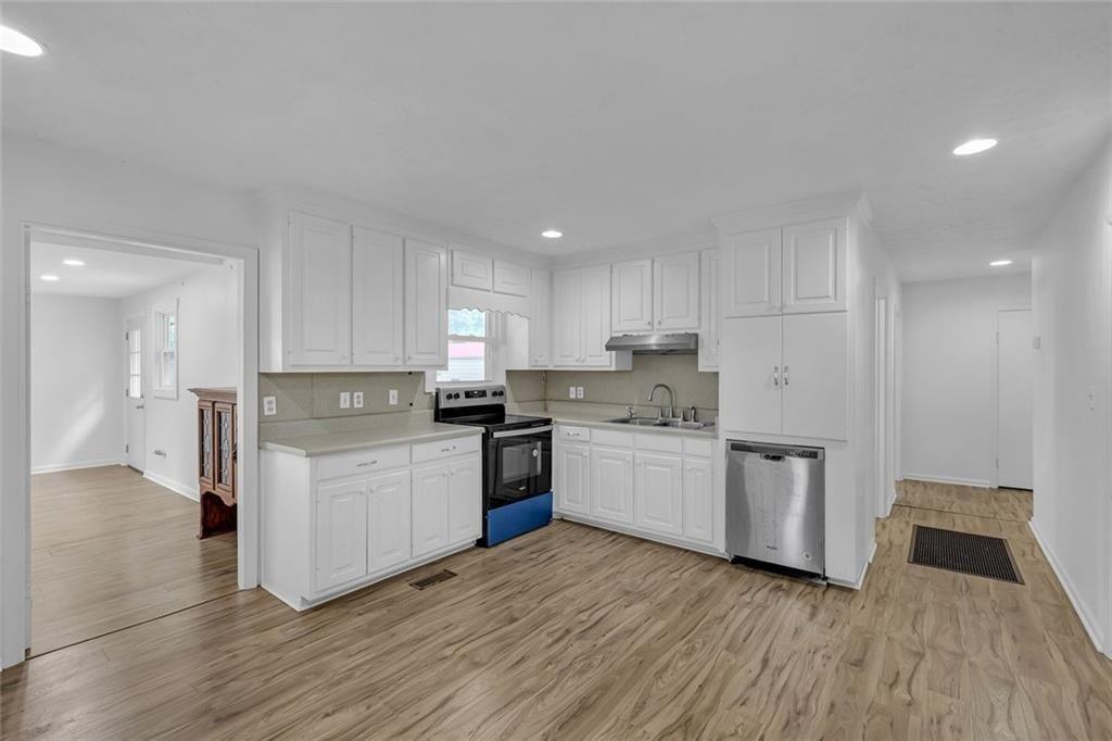1242 Cooper Road Snellville GA 30078