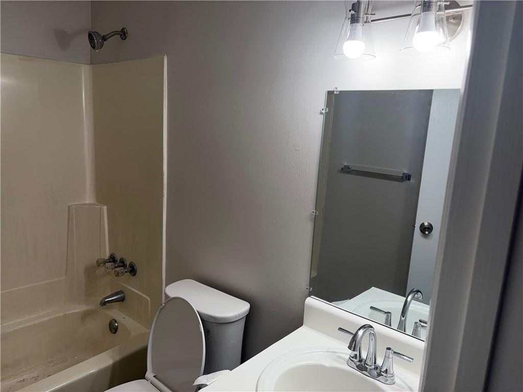 4 Eastview Circle Greensboro GA 30642
