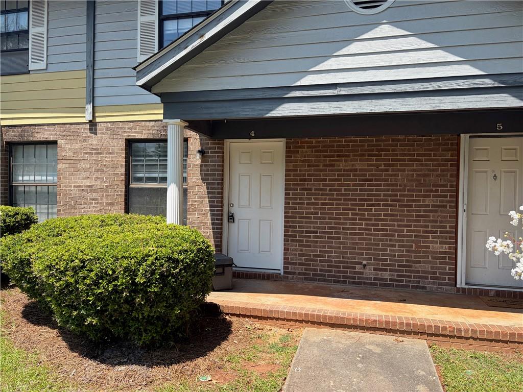 4 Eastview Circle Greensboro GA 30642