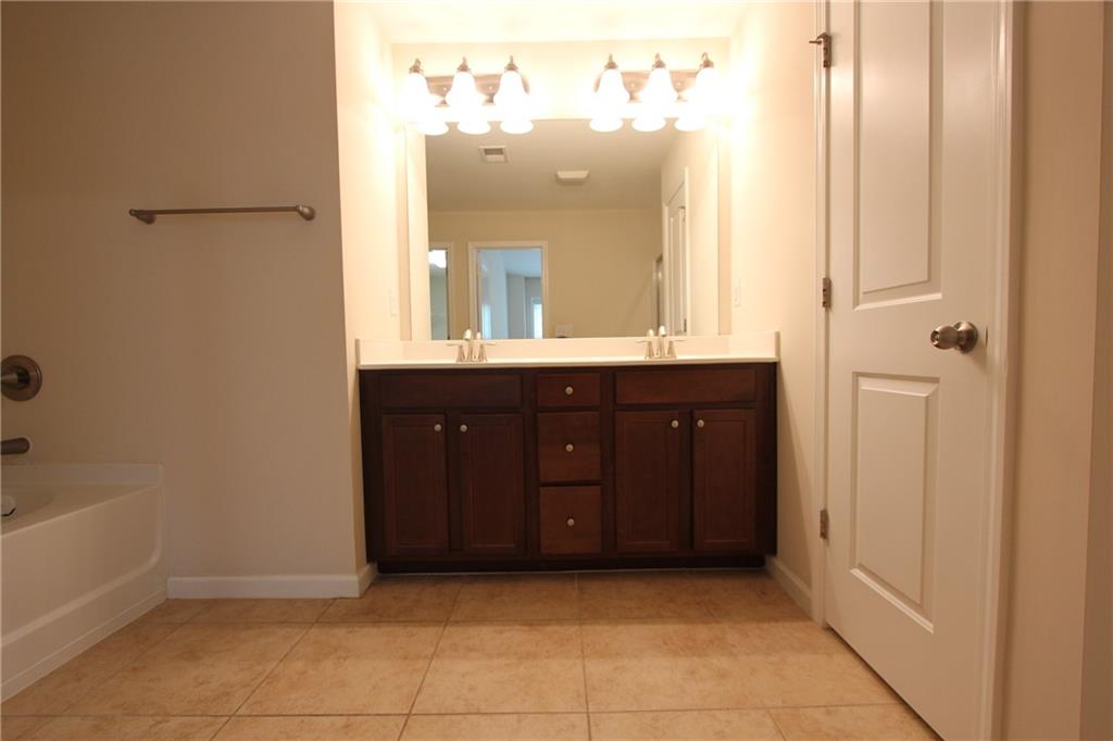 2132 Greencrest Circle Alpharetta GA 30004