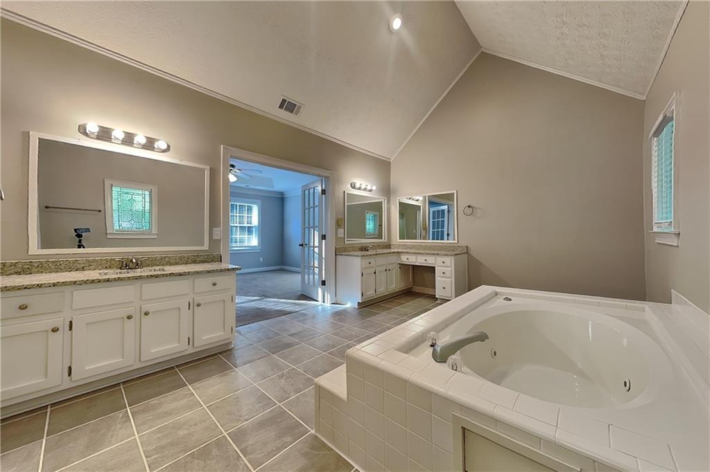 2798 Colony Circle Snellville GA 30078