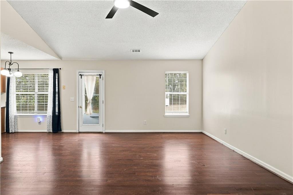28 Autumn Ridge Drive Euharlee GA 30145