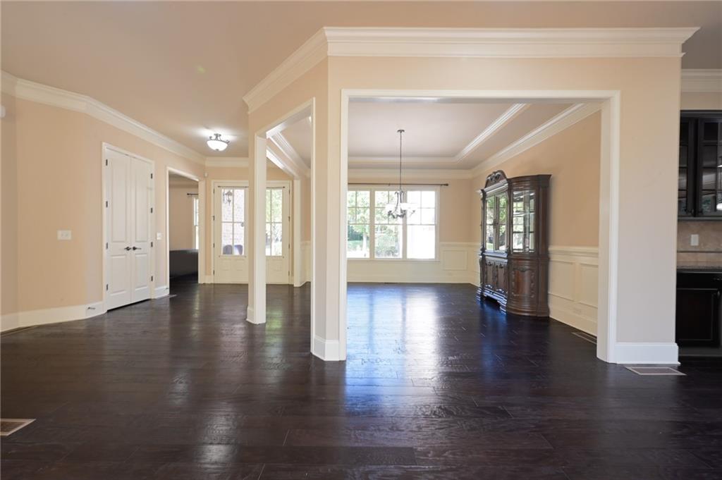 10300 Meadow Crest Lane Johns Creek GA 30022