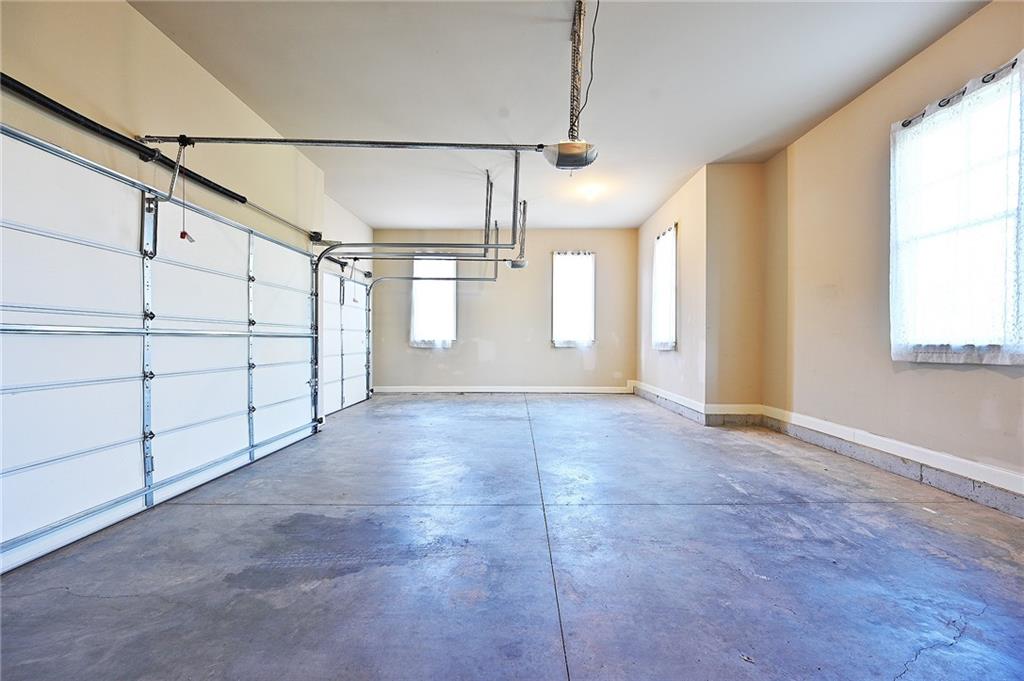 10300 Meadow Crest Lane Johns Creek GA 30022