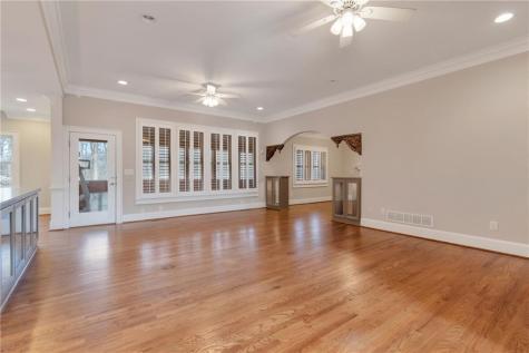 180 Forest Glen Drive Waleska GA 30183