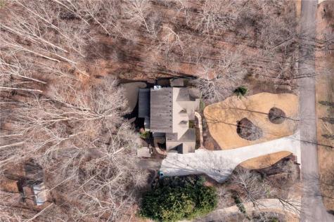 180 Forest Glen Drive Waleska GA 30183