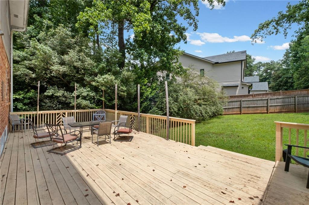 5291 Manhasset Cove Dunwoody GA 30338