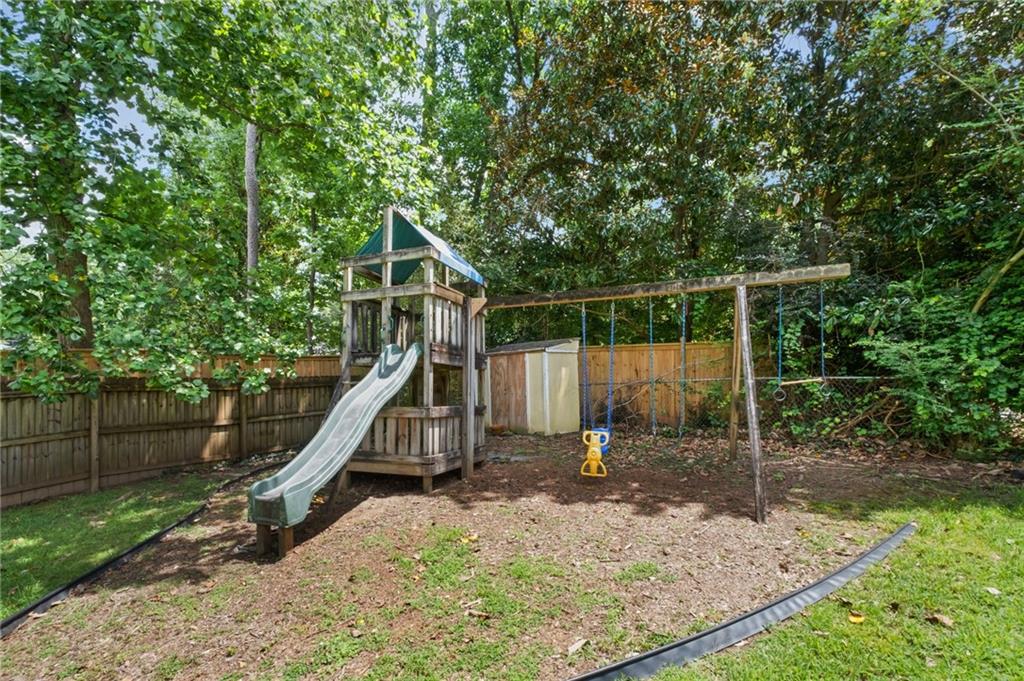 5291 Manhasset Cove Dunwoody GA 30338