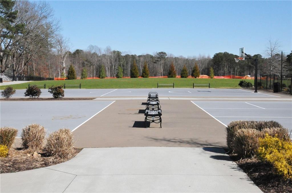 5291 Manhasset Cove Dunwoody GA 30338