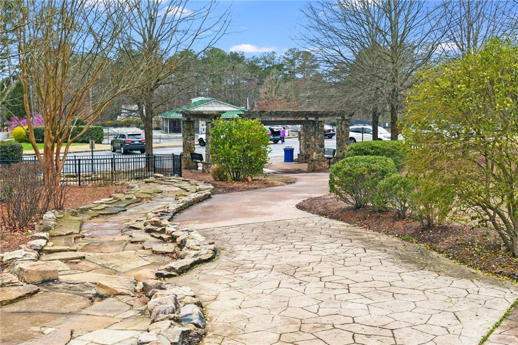 5291 Manhasset Cove Dunwoody GA 30338