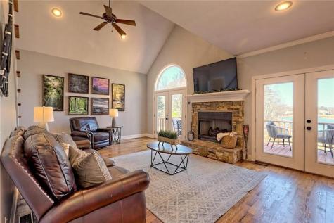 1189 Sunnyside Road Hiawassee GA 30546
