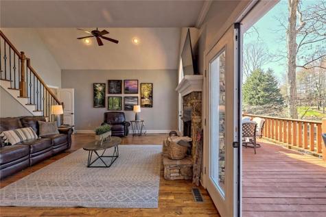 1189 Sunnyside Road Hiawassee GA 30546