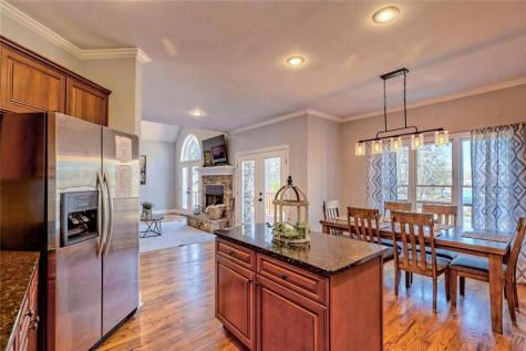 1189 Sunnyside Road Hiawassee GA 30546