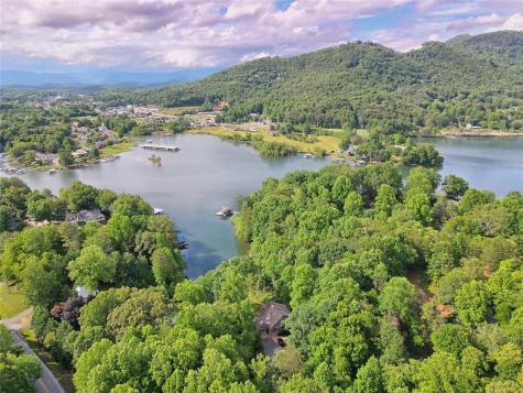 1189 Sunnyside Road Hiawassee GA 30546