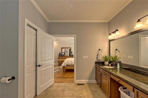1189 Sunnyside Road Hiawassee GA 30546