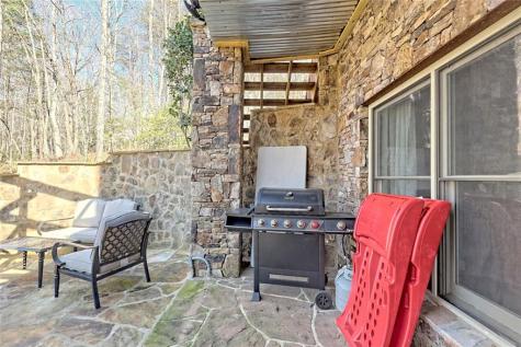 1189 Sunnyside Road Hiawassee GA 30546