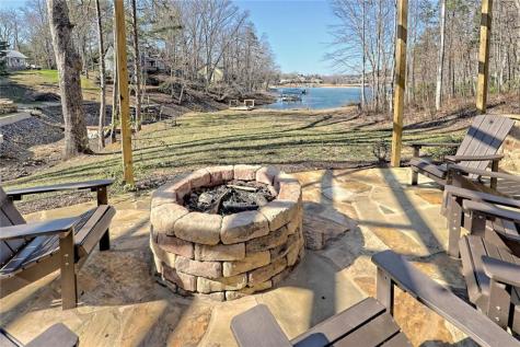 1189 Sunnyside Road Hiawassee GA 30546