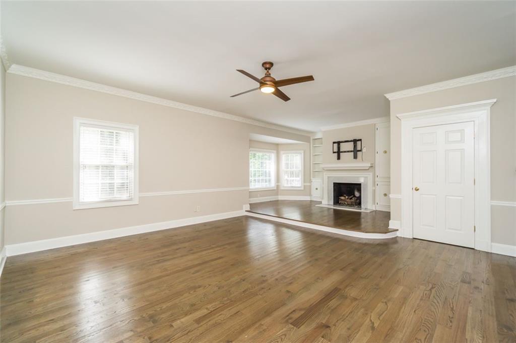 565 River Chase Point Atlanta GA 30328