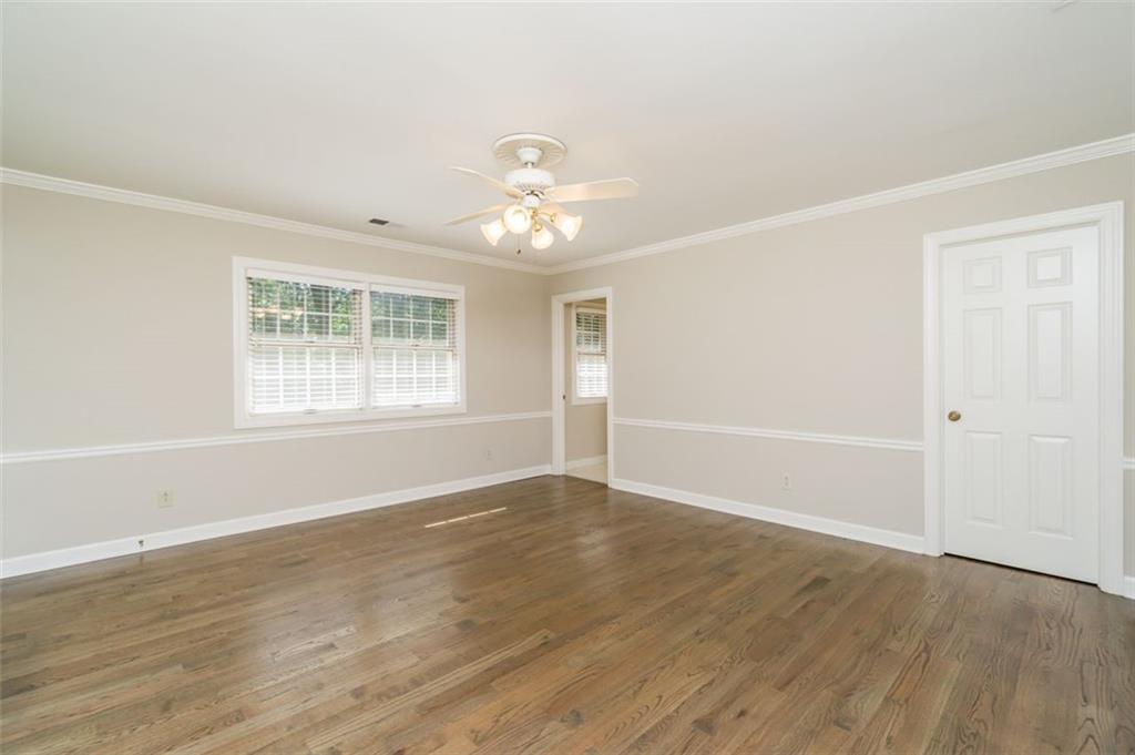565 River Chase Point Atlanta GA 30328