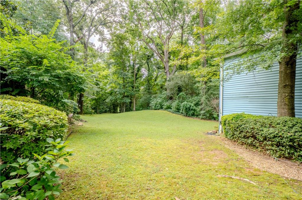 1053 Vista Trail NE Atlanta GA 30324