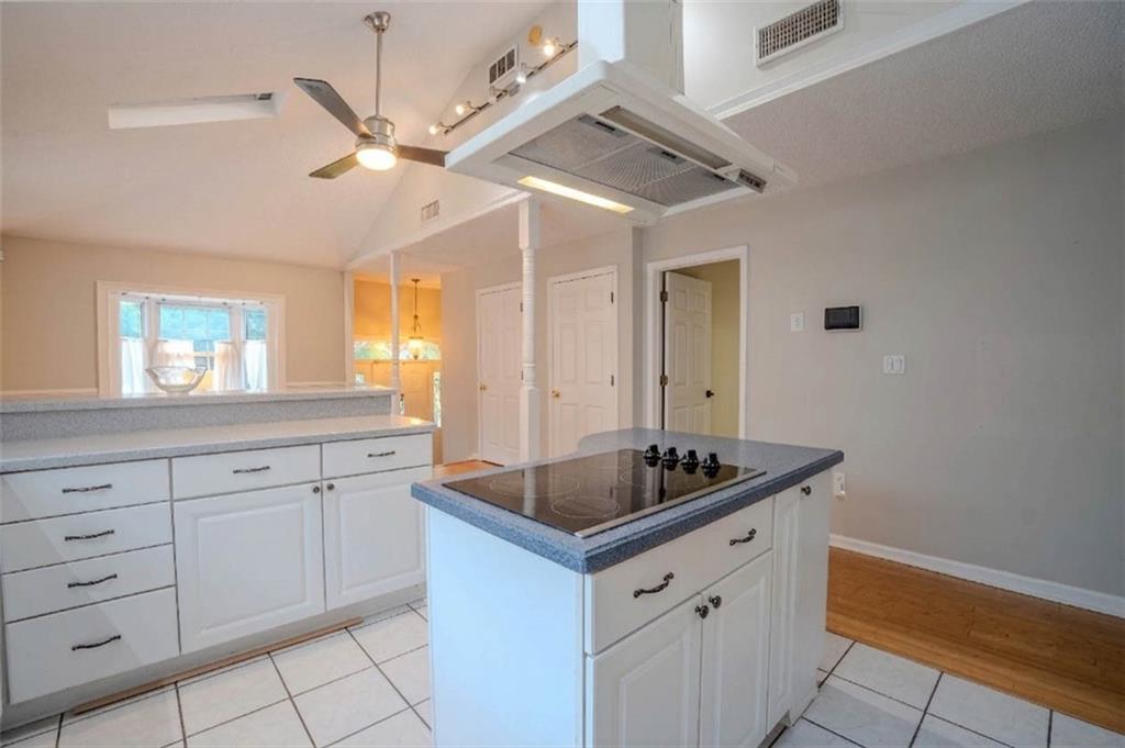 1053 Vista Trail NE Atlanta GA 30324