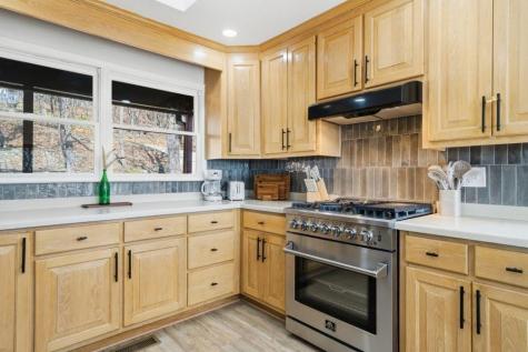 1353 Little Hendricks Mountain Talking Rock GA 30143
