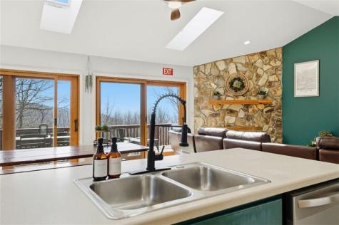 1353 Little Hendricks Mountain Talking Rock GA 30143