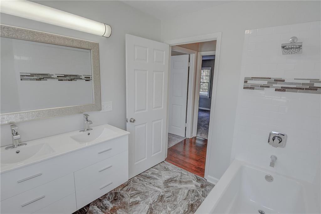 3188 Robin Lane NW Duluth GA 30096