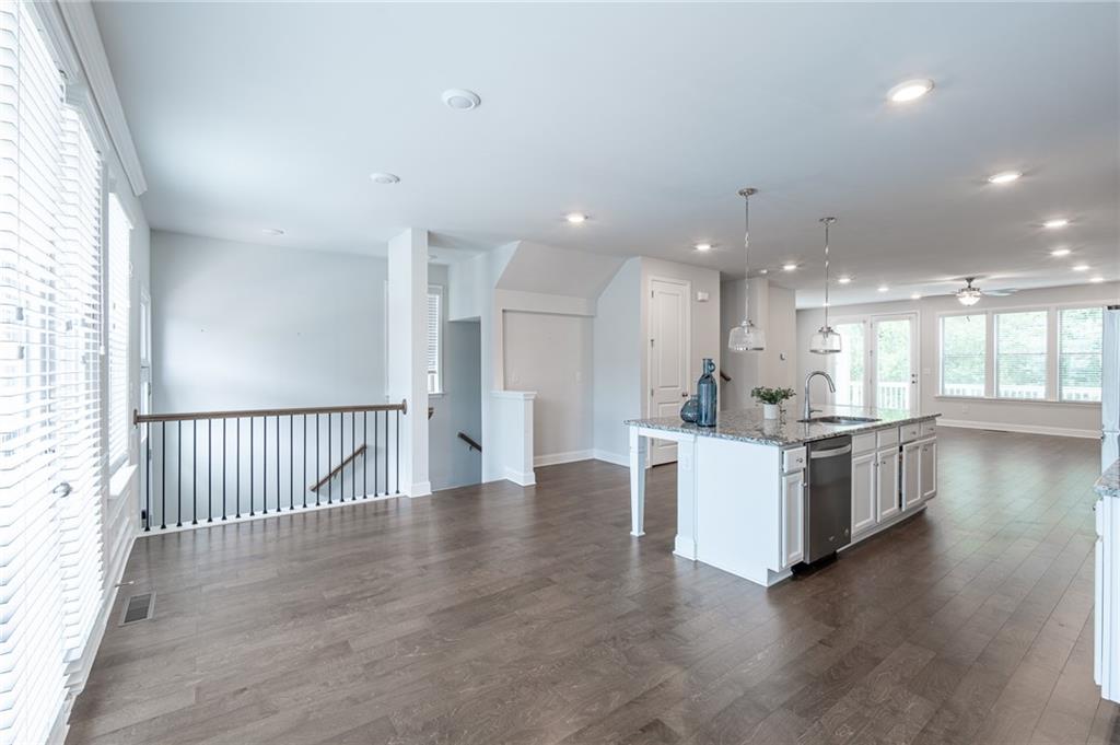 2701 Cedar Pine Way Doraville GA 30360