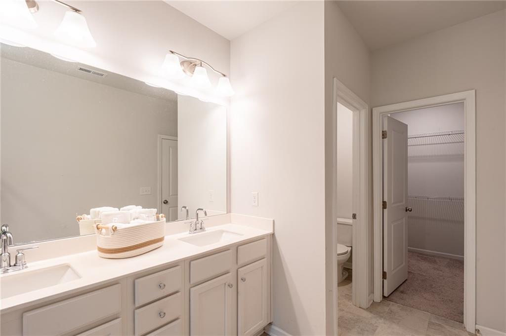 2701 Cedar Pine Way Doraville GA 30360