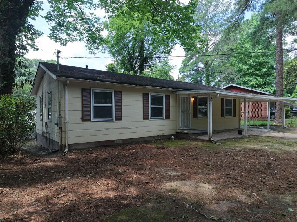 2820 Cardo Drive NW Atlanta GA 30318