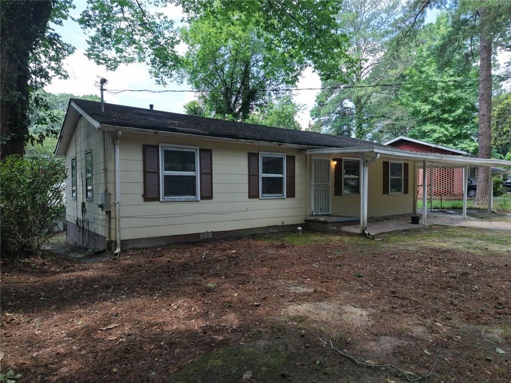 2820 Cardo Drive NW Atlanta GA 30318
