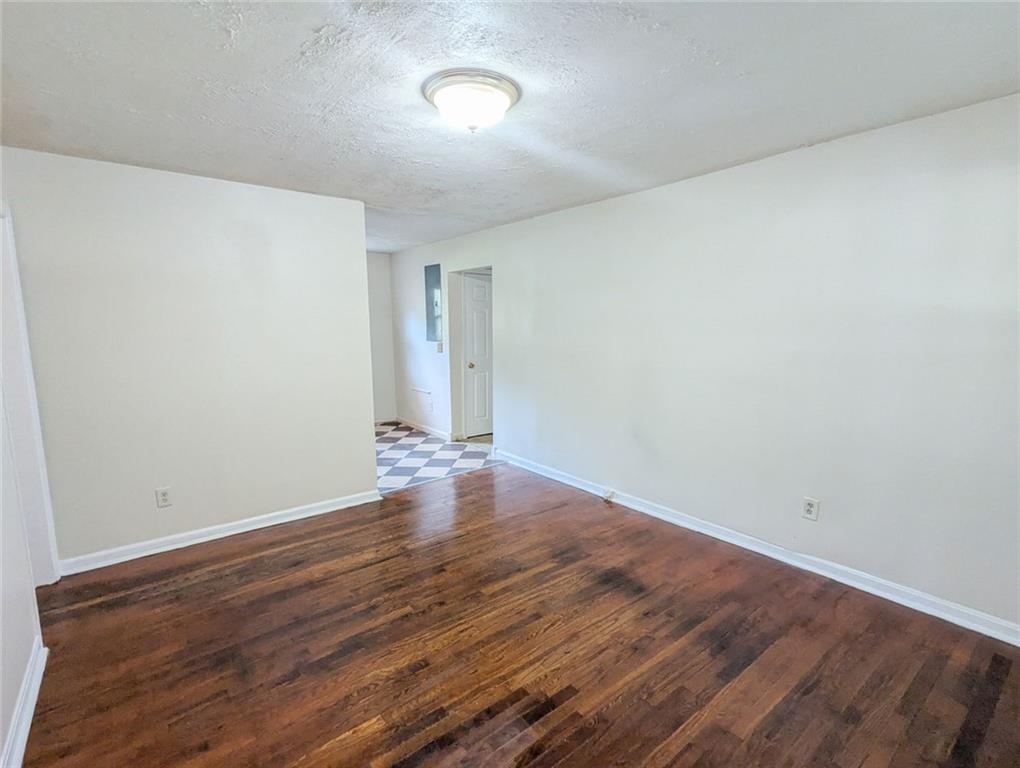 2820 Cardo Drive NW Atlanta GA 30318