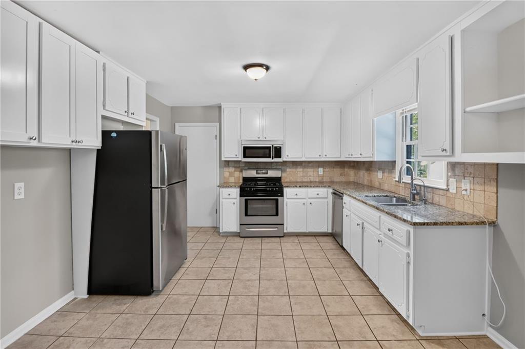 2932 Brett Circle NW Acworth GA 30101