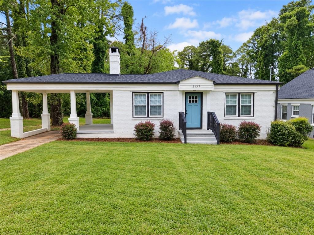 2137 Delowe Drive East Point GA 30344