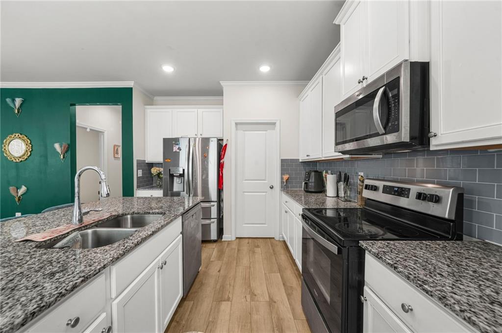 2195 Cormac Street East Point GA 30344