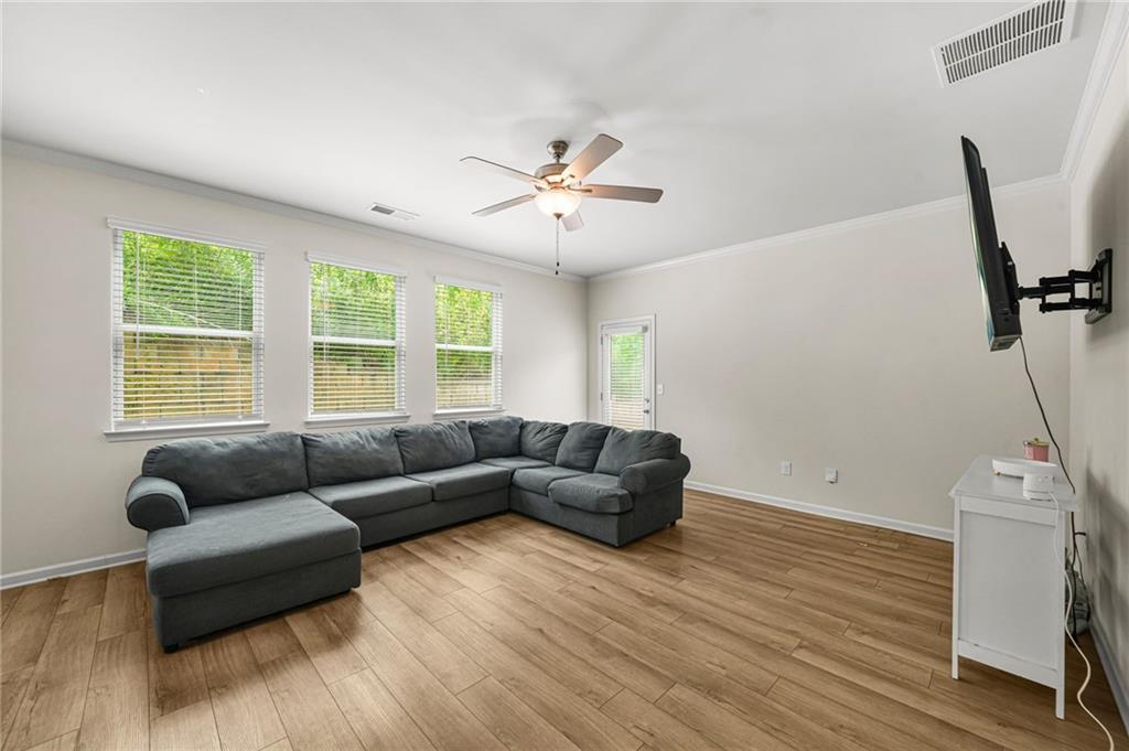 2195 Cormac Street East Point GA 30344