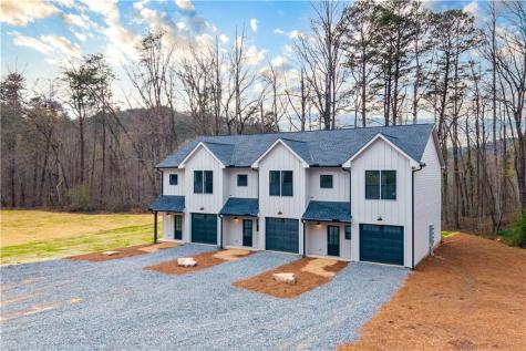 200 Back Pine Way Ellijay GA 30540