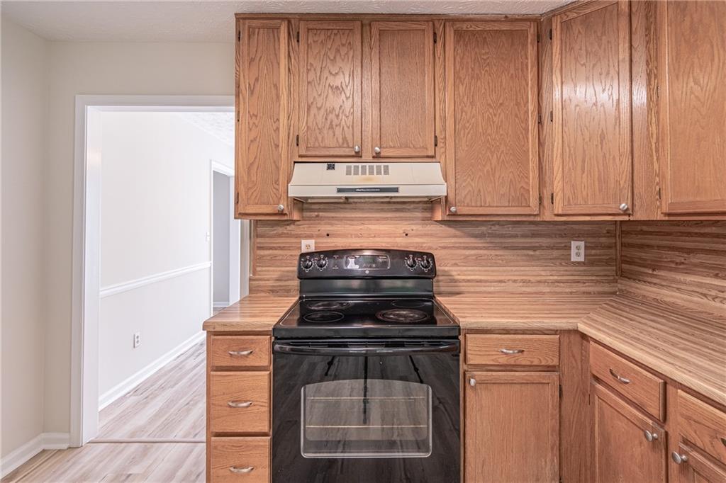 2402 Betsy Court SW Marietta GA 30008