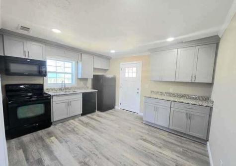 305 Kingtown Street Mccaysville GA 30555
