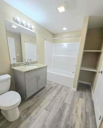 305 Kingtown Street Mccaysville GA 30555