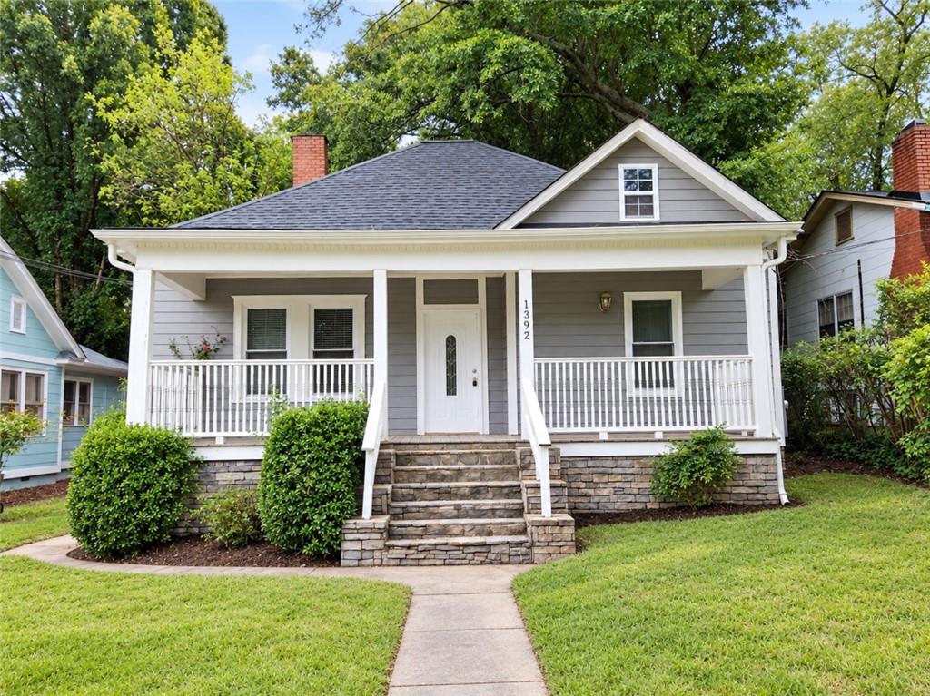 1392 Wadley Avenue East Point GA 30344
