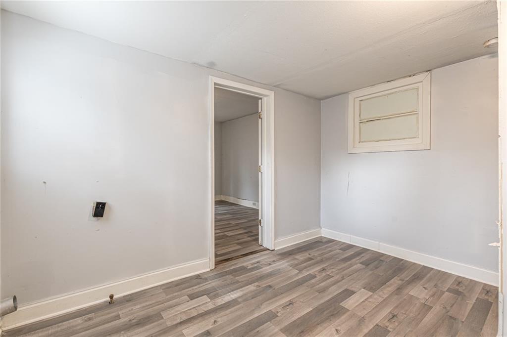 1392 Wadley Avenue East Point GA 30344