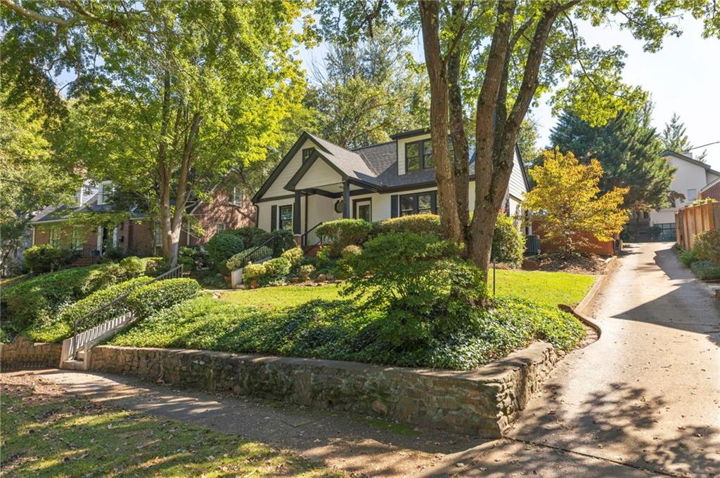 809 Crestridge Drive NE Atlanta GA 30306