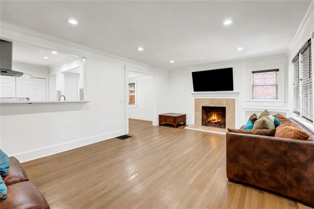 809 Crestridge Drive NE Atlanta GA 30306