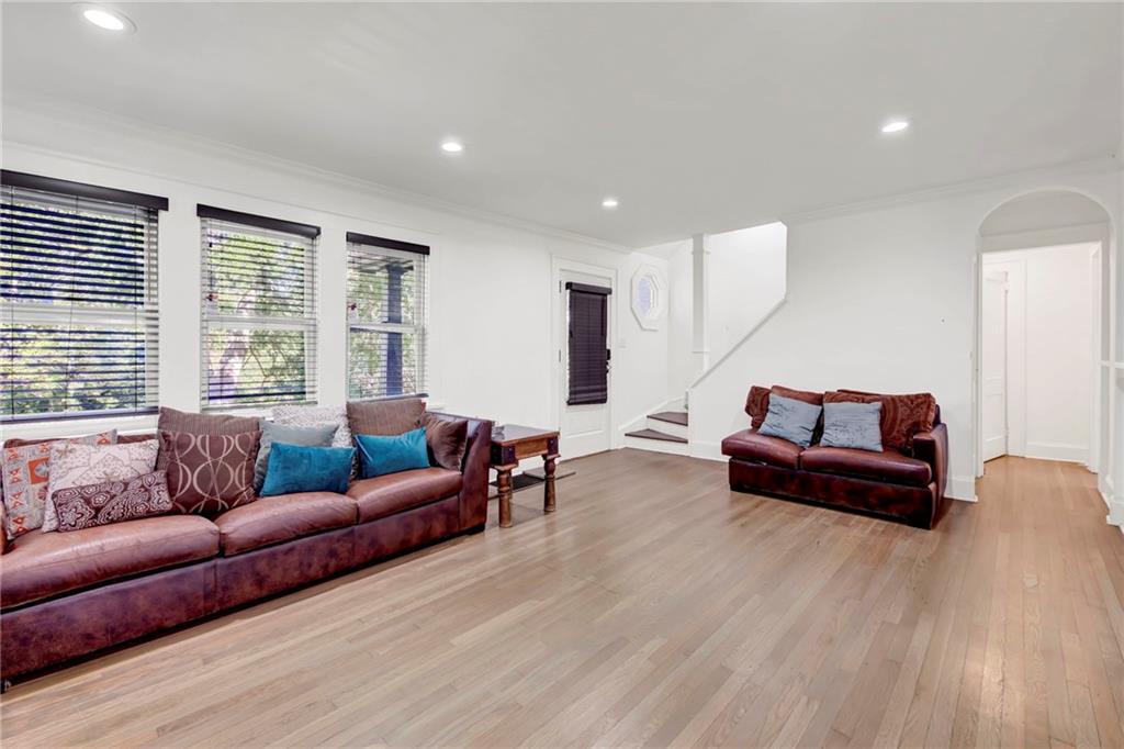 809 Crestridge Drive NE Atlanta GA 30306